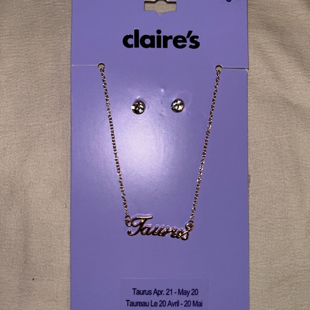 Claire's Gold Taurus Necklace Set